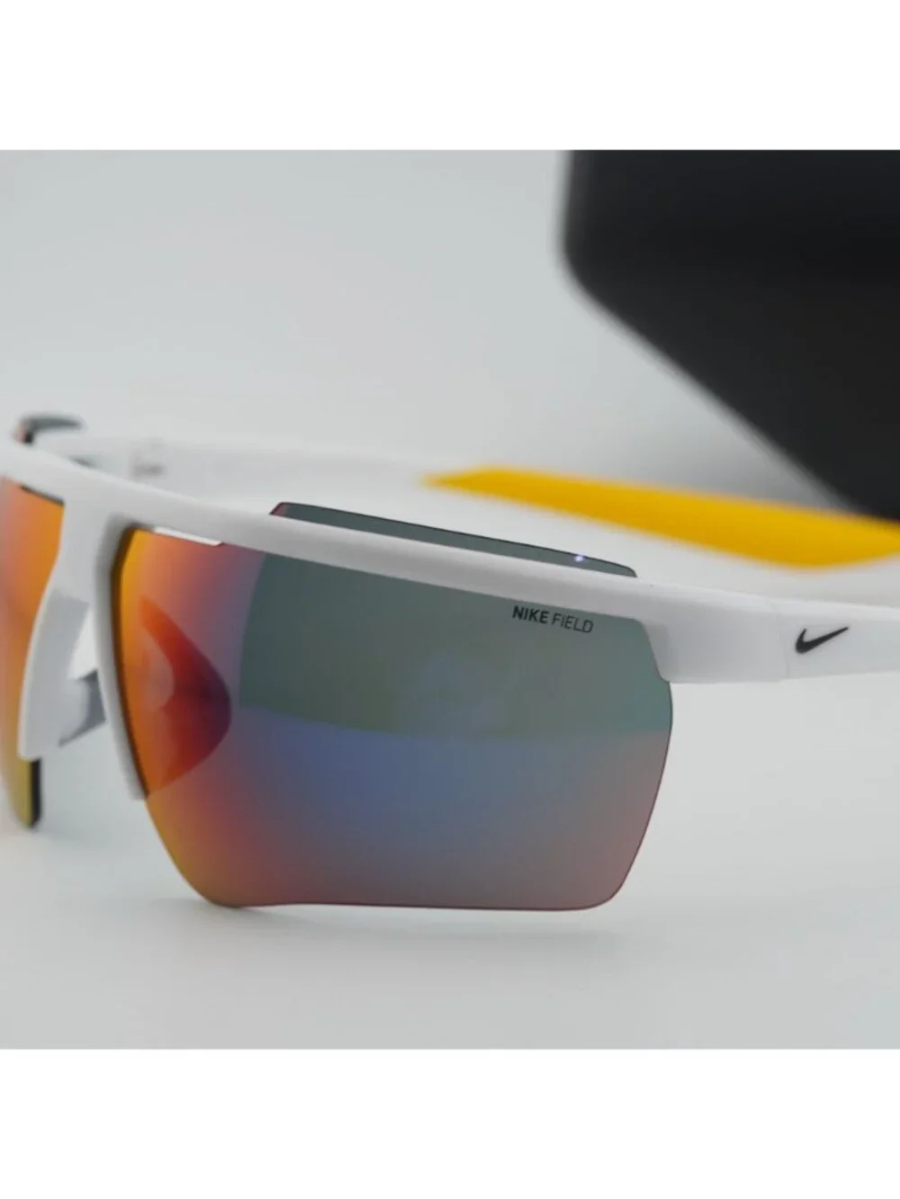 NIKE WINDSHIELD 20 CW1287 106 Shield Sunglasses - White / Field Tint